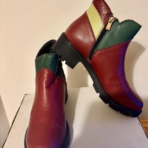 Adesso Shoes - Colorblock Leather Ankle Boots in Burgundy, Green & Yellow